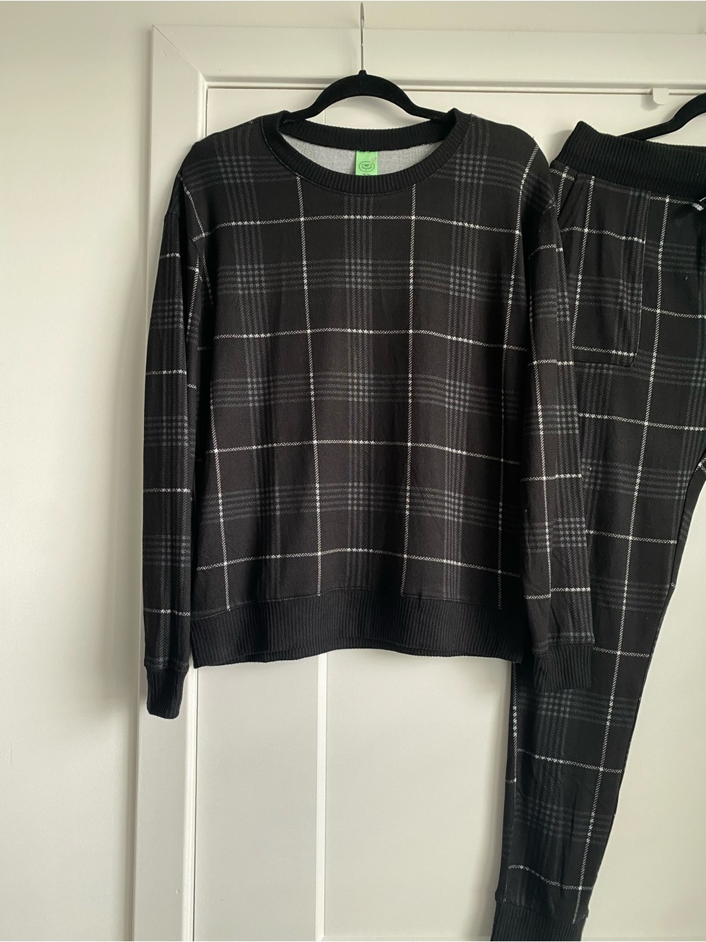 NWOT Honeydew Super Soft 2 Piece Pajama Set Black Plaid Long Sleeve Pant M